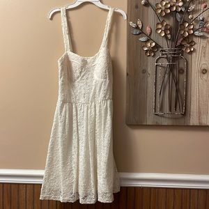 CHARLOTTE RUSSE DRESS SIZE SMALL MINI